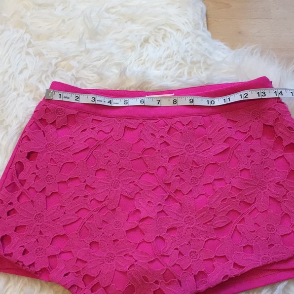 🌺Attractive HIGH RISE lace skorts🌺 - Picture 3 of 7